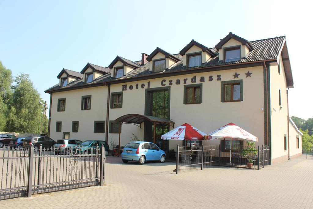 Hotel Czardasz Września Exterior foto